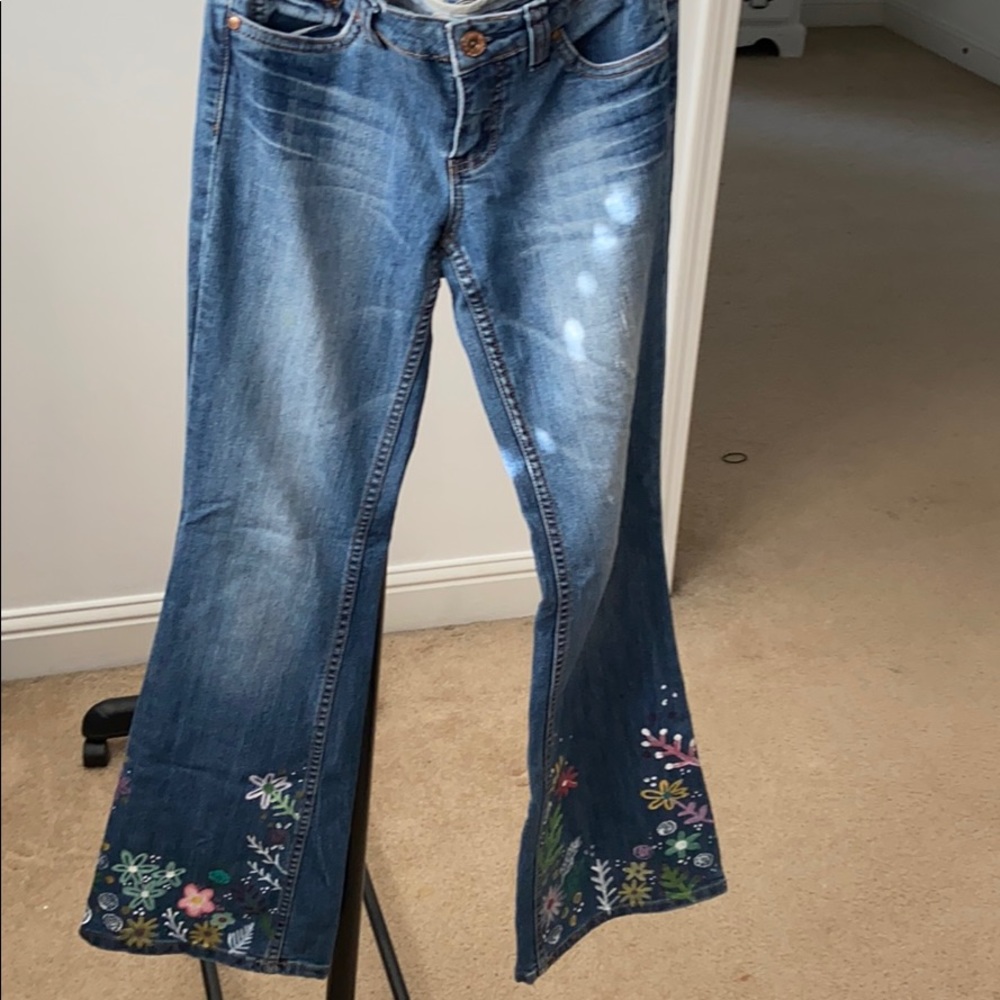 Jeans